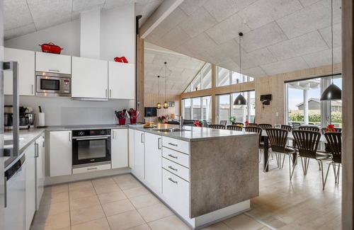 Skastrup House | Stunning home in Bogense with sauna