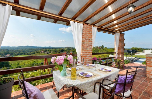 Cestica House | Stunning home in Cestica with sauna