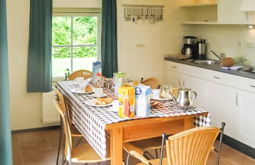 Linde House | Stunning home in Den Ham with WiFi