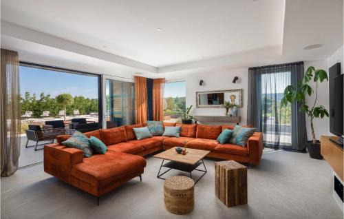 Sibenik House | Stunning Home In Dubrava With Sauna