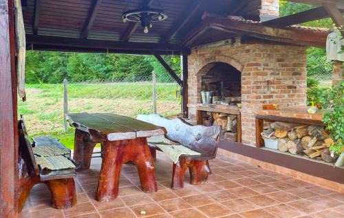 Kraljevec Sesvetski House | Stunning Home In Hrascina With Sauna