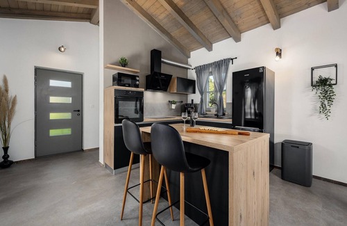Mali Vareski House | Stunning home in Krnica