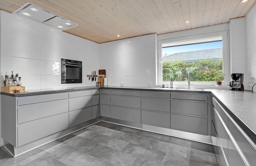 Kollund House | Stunning home in Kruså with WiFi