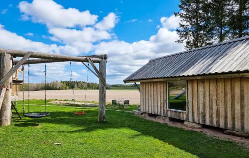 Mellerud House | Stunning Home In Mellerud With Wifi