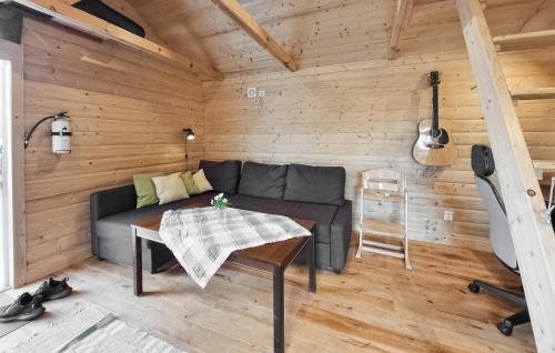 Mellerud House | Stunning Home In Mellerud With Wifi