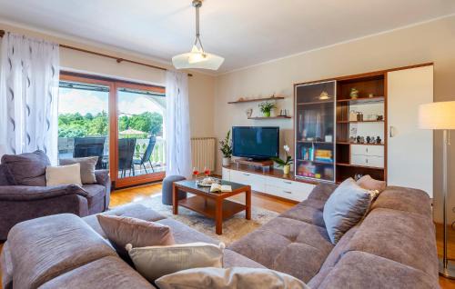 Nedescina House | Stunning Home In Nedescina