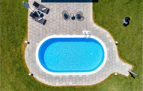 Pitomaca House | Stunning Home In Pitomaca With Wifi