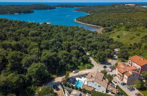 Vinkuran House | Stunning home in Pula