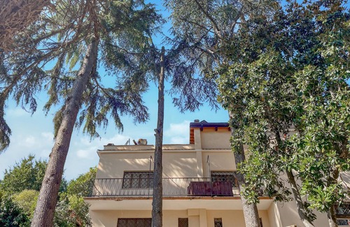 Monte Caminetto House | Stunning home in Roma