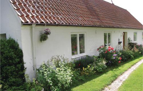 Ystad House | Stunning Home In Ystad With Kitchen