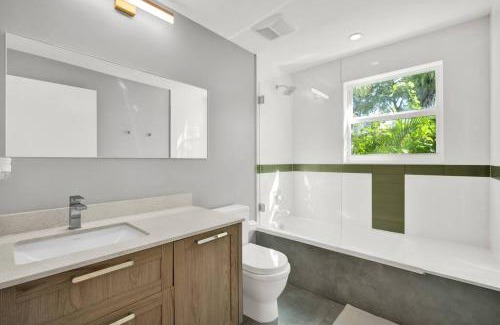 The Roads House | Stunning Home LifeStyle Miami