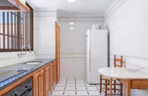 Alzira House | Stunning Home : Private Pool : WiFi : 3BR
