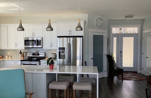 Lunenburg County House | Stunning lakeside property with private dock