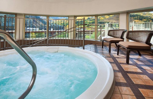 Avon Condo | Stunning Luxury Mountain Villa Suite - Pool, Hot Tub, Skiing