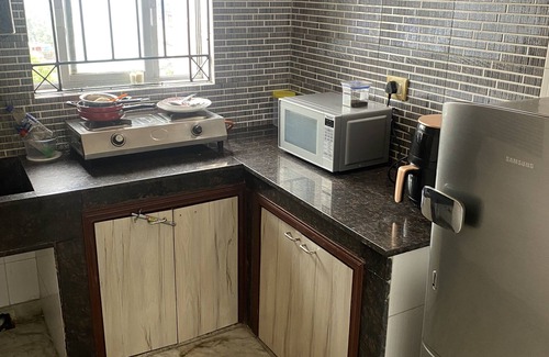 Sealdah Apartment | Stunning modern apartment in Kolkatta