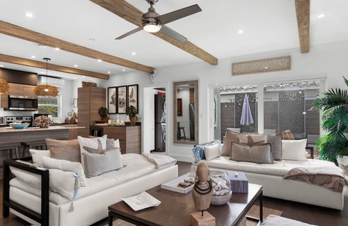 Dania Beach House | Stunning, Modern & Quiet Beach House