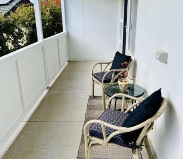 Hazelwood Park Apartment | Stunning Modern Self-contained Apartment