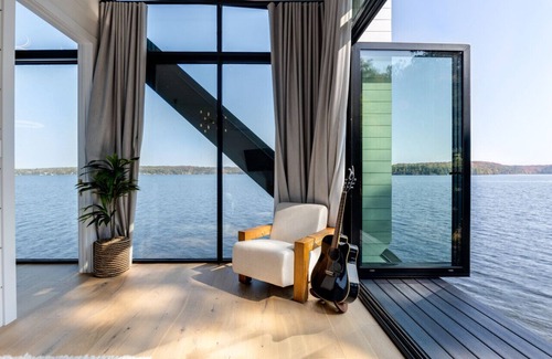 Seguin Cottage | Stunning Muskoka 5-star Family Compound