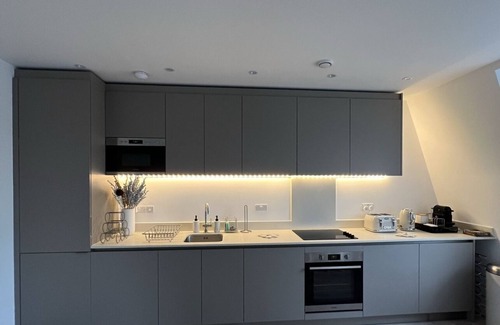 Southend-on-Sea Apartment | Stunning new penthouse in the Center of Southend