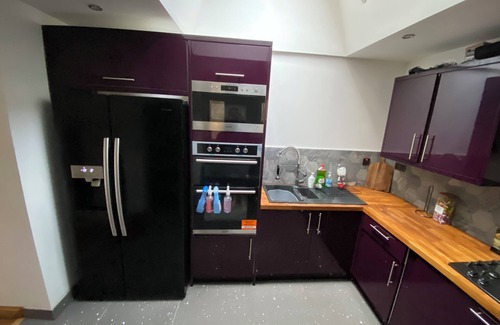 Waunlwyd House | Stunning Newly renovated 3 story property