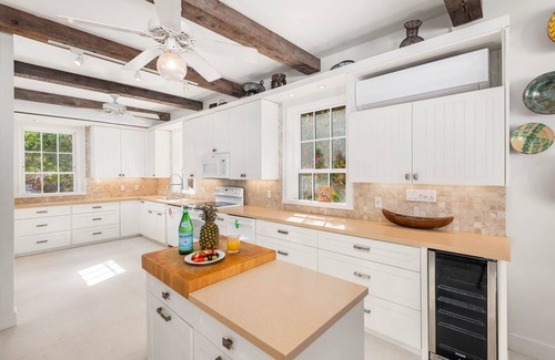Ocean Point Villa | Stunning Ocean Front Villa 7 master suites, 2 Private Boat Docks & Swimming Pool
