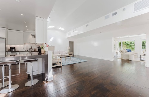 East Beach House | Stunning one-level, 5 bedroom East Beach home with heated pool & spa