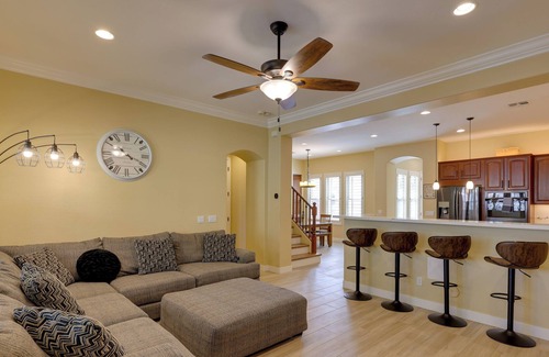 Tramonto House | Stunning Phoenix Vacation Rental w/ Private Pool!