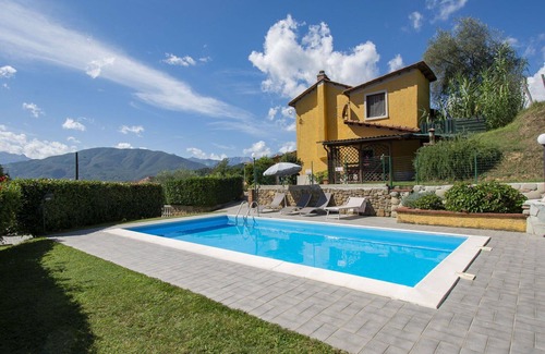 Villa Collemandina Villa | Stunning private villa for 7 people with WIFI, private pool, TV, patio and pets allowed