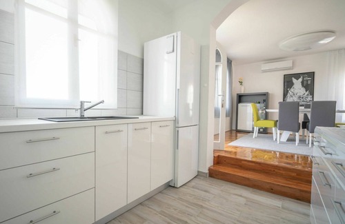 Klenovica House | Stunning private villa for 10 people with A/C, private pool, WIFI, TV and terrace