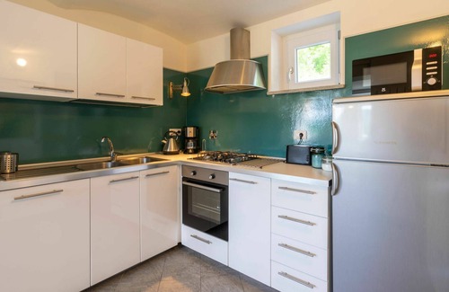 Casalborgone House | Stunning private villa for 6 guests with WIFI, A/C, TV, patio, panoramic view and parking