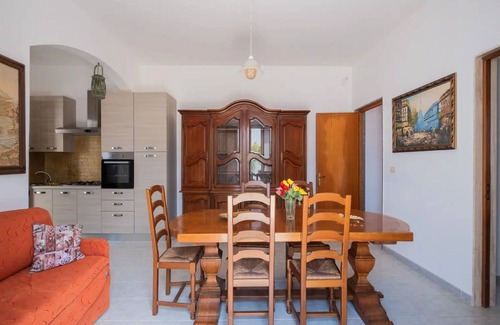 Padula Fede Villa | Stunning private villa for 5 guests with A/C, TV and pets allowed