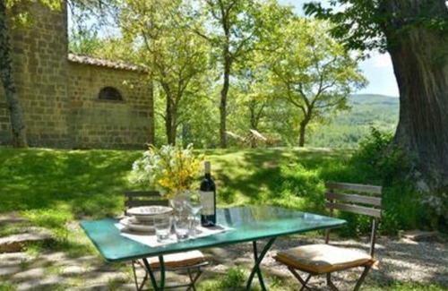 Vivo dʼOrcia Villa | Stunning private villa for 2 people with pool, WIFI, TV, balcony and panoramic view