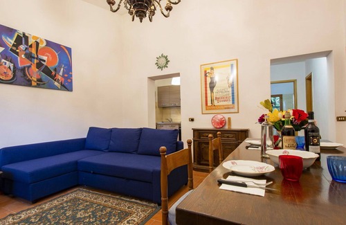 San Romano in Garfagnana House | Stunning private villa for 5 guests with WIFI, TV, patio, pets allowed and parking