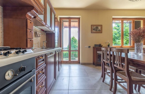 Urbisaglia House | Stunning private villa for 7 people with WIFI, private pool, TV, patio, panoramic view and parking