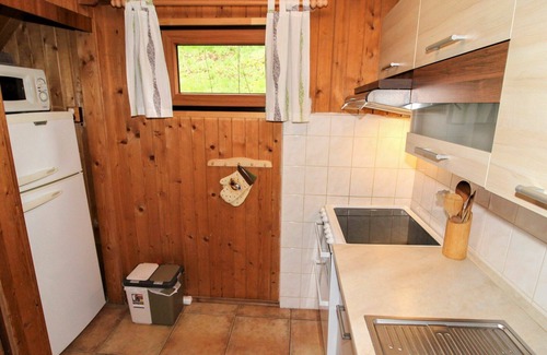 Krasna Lipa House | Stunning private villa for 5 people with WIFI, TV, terrace, pets allowed, panoramic view and par.