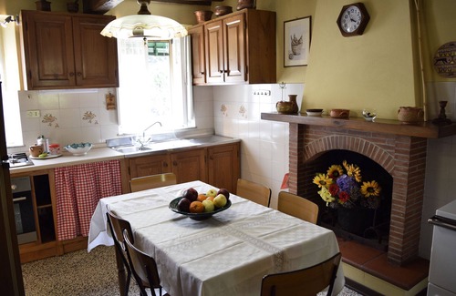 Villabuona Villa | Stunning private villa for 6 guests with WIFI, private pool, TV, pets allowed and parking