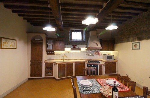 Pieve al Bagnoro Villa | Stunning private villa for 20 guests with private pool, WIFI, TV, terrace, pets allowed and park.