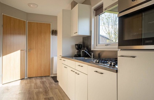 Linden House | Stunning private villa for 6 people with WIFI, TV, terrace and parking