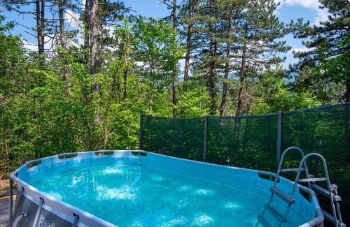 Lic House | Stunning private villa for 6 people with WIFI, private pool, hot tub, TV, terrace and pets allowed