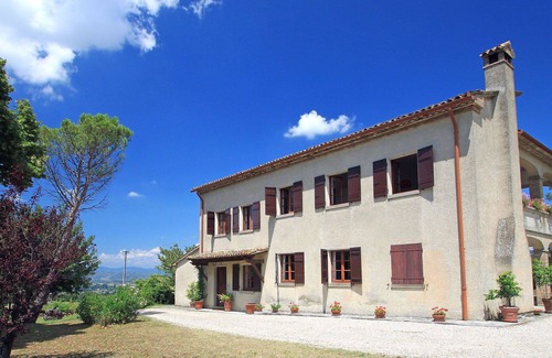 Citerna House | Stunning private villa with WIFI, private pool, TV, patio, pets allowed, panoramic view and park.