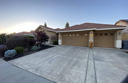 Rocklin House | STUNNING ROCKLIN HOME! 4BED,3 BATH,3 CAR GARAGE!