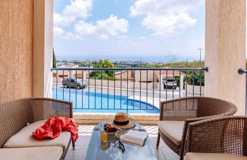 Tremithousa Apartment | Stunning Sea & Sky View- 3BR, Pool ,Amazing Balcony