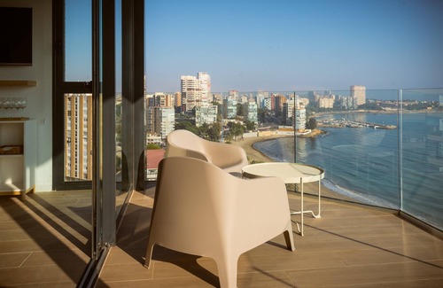 L'Albufereta Apartment | Stunning sea view hot tube posh BLUE SKY APARTMENT