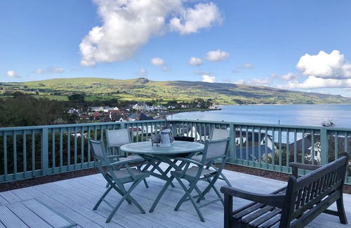 Ballygally House | Stunning Seaview Cottage, With 3 Bedrooms