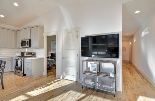 Stevenson House | Stunning Stevenson Retreat w/Mountain Views!