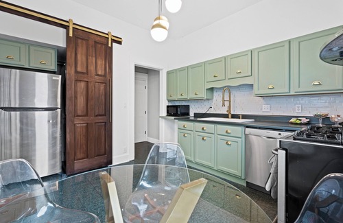 Brewers Hill House | Stunning Townhouse in an Amazing Location Near Fiserv, Baird Center, Lakefront