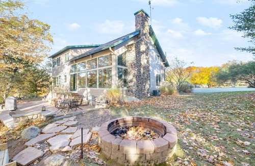 Alto House | Stunning View Beautiful Home on the Thornapple River