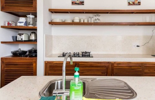 Penestanan House | Stunning villa, excellent location, private, pool!