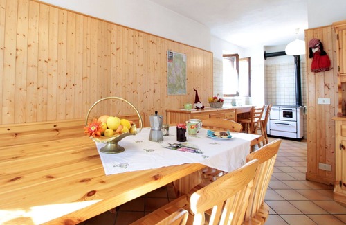 Pieve Tesino House | Stunning villa for 7 people with WIFI, pets allowed, panoramic view and parking