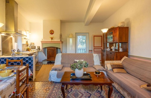 Azillanet House | Stunning villa for 2 people with private pool, WIFI, A/C, TV, terrace, panoramic view and parking